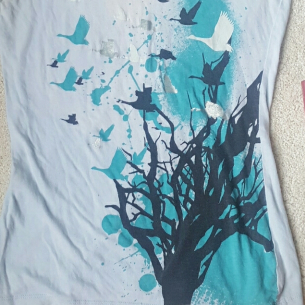 bird graphic tee shirt - Picture 2 of 2